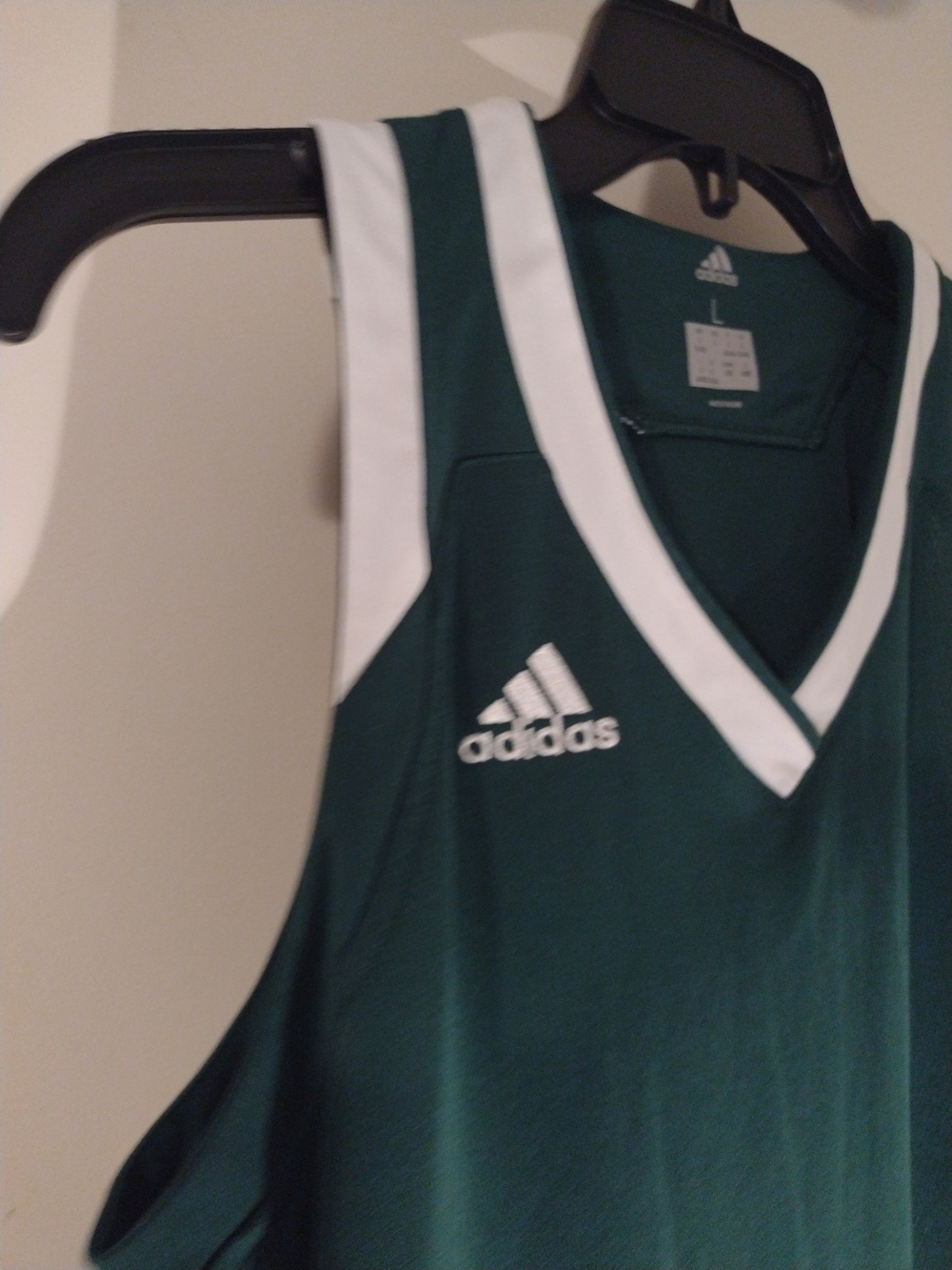 adidas Women's Green and White Basketball Jersey L 32 L In Very Good Condition